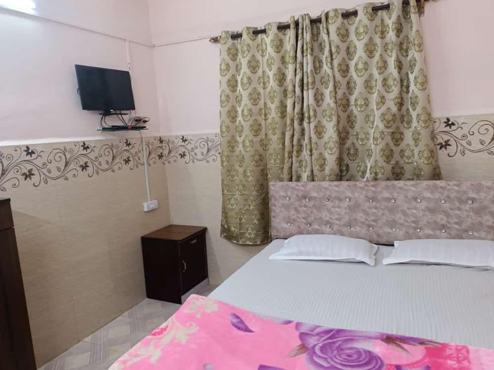 Beach Xaviers Guest House Colva Exterior photo