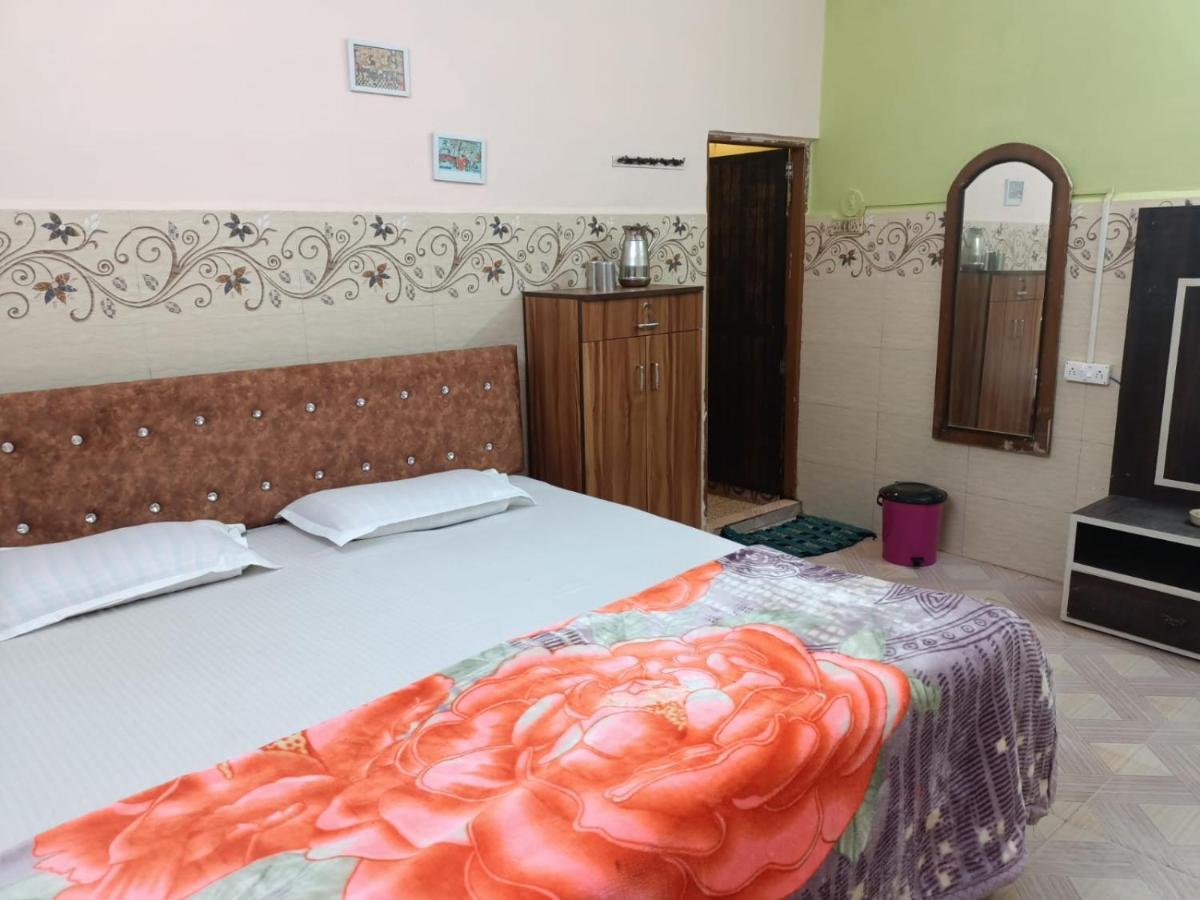 Beach Xaviers Guest House Colva Exterior photo